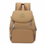 Petit sac à dos camel imperméable zippé - Vue 1 - petit sac à dos